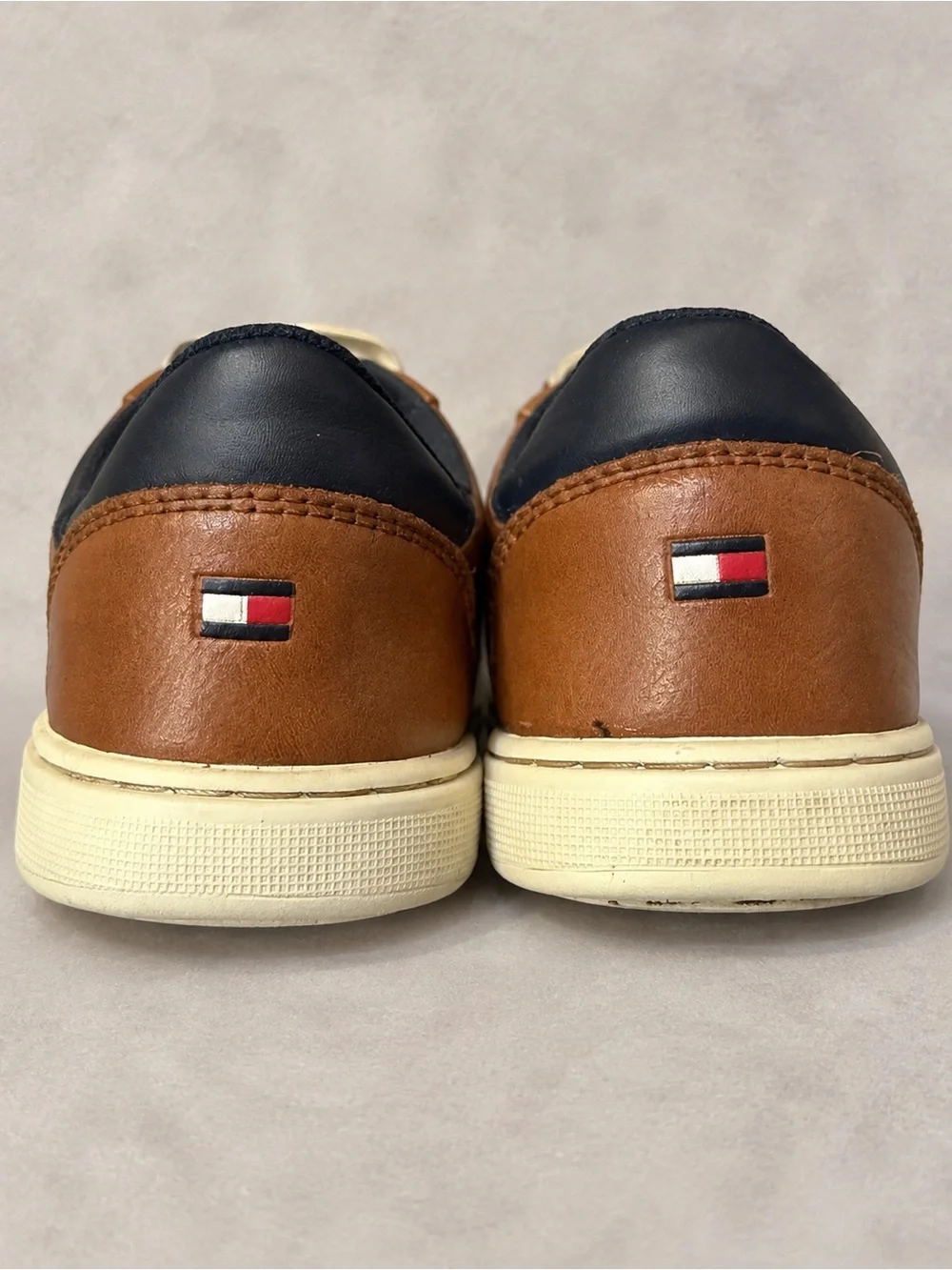 Tommy Hilfiger tommy hilfiger